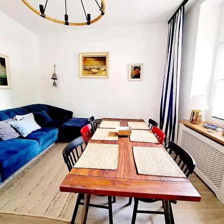 Mazurska Kamienica Apartment *